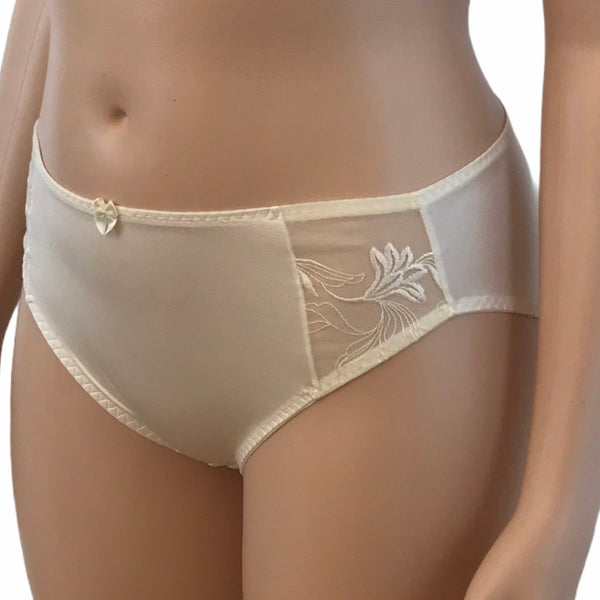 Kristie Brief Panty Ivory